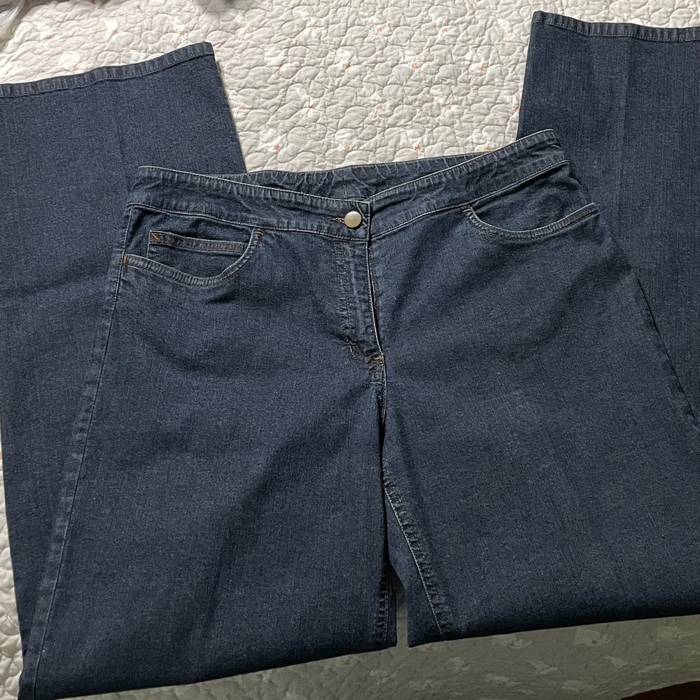 Eileen Fisher Straight Leg Jeans Size M Mint Condition